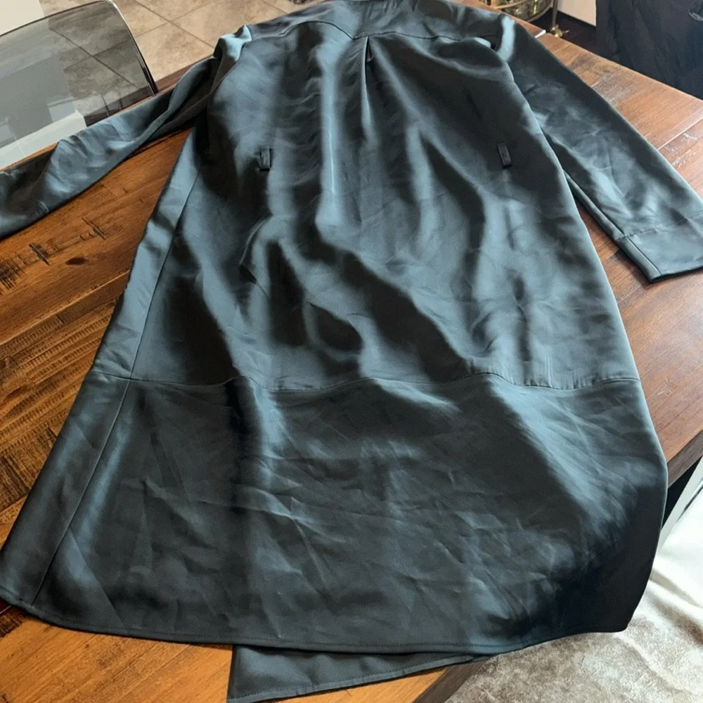 AYR Satin Robe Jacket - Picture 8 of 14